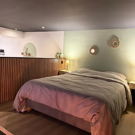 Au Bat Zen Bed and breakfast Tournai